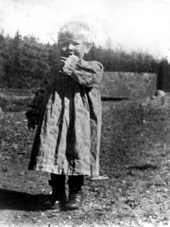Photo of photos/Robert Murray McLennan